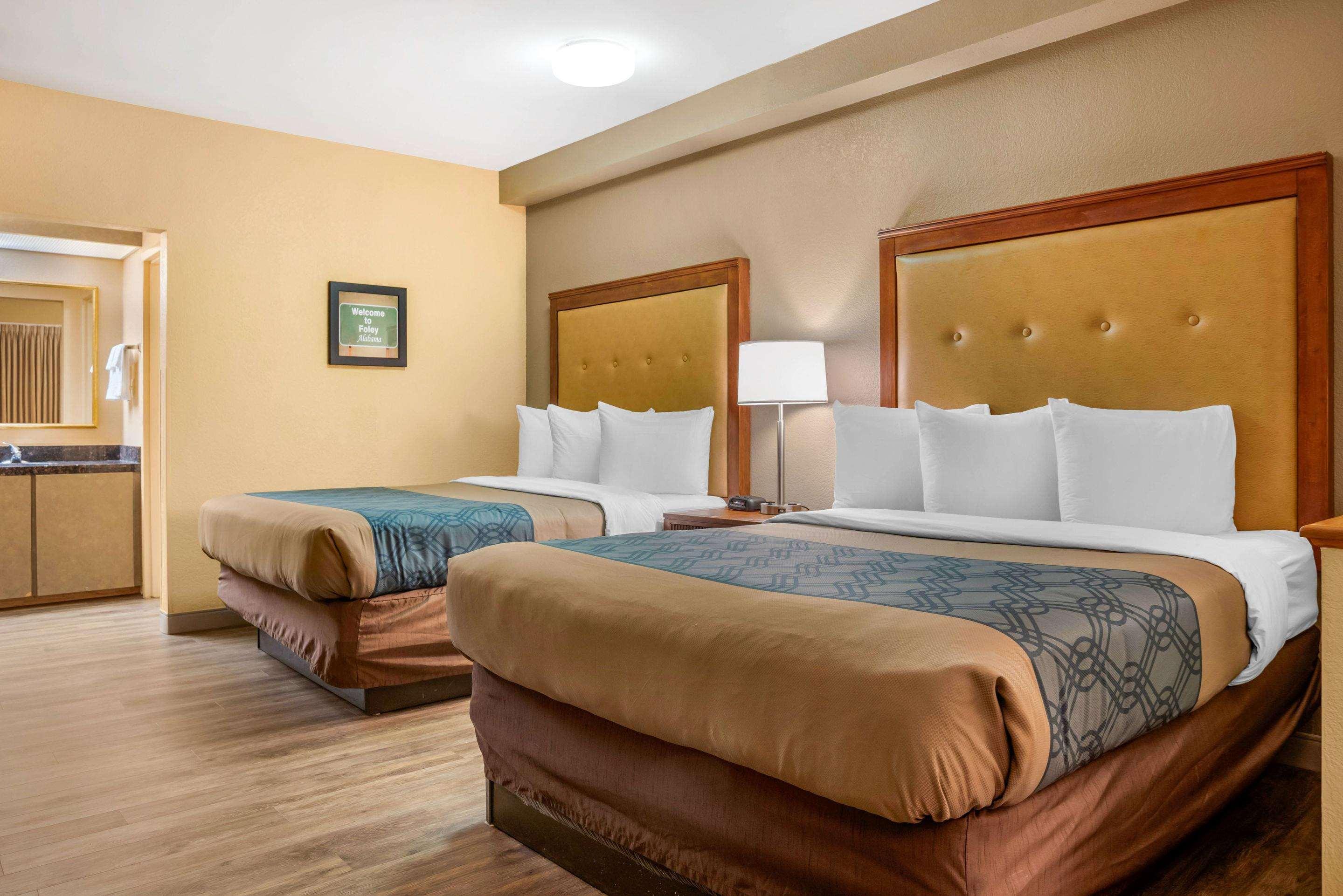 Econo Lodge Inn & Suites Foley-North Gulf Shores Eksteriør bilde