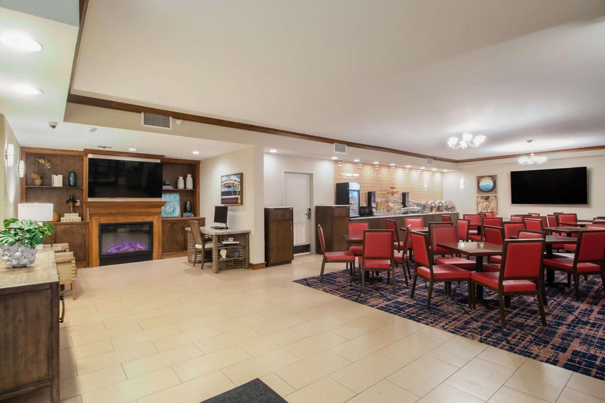 Econo Lodge Inn & Suites Foley-North Gulf Shores Eksteriør bilde
